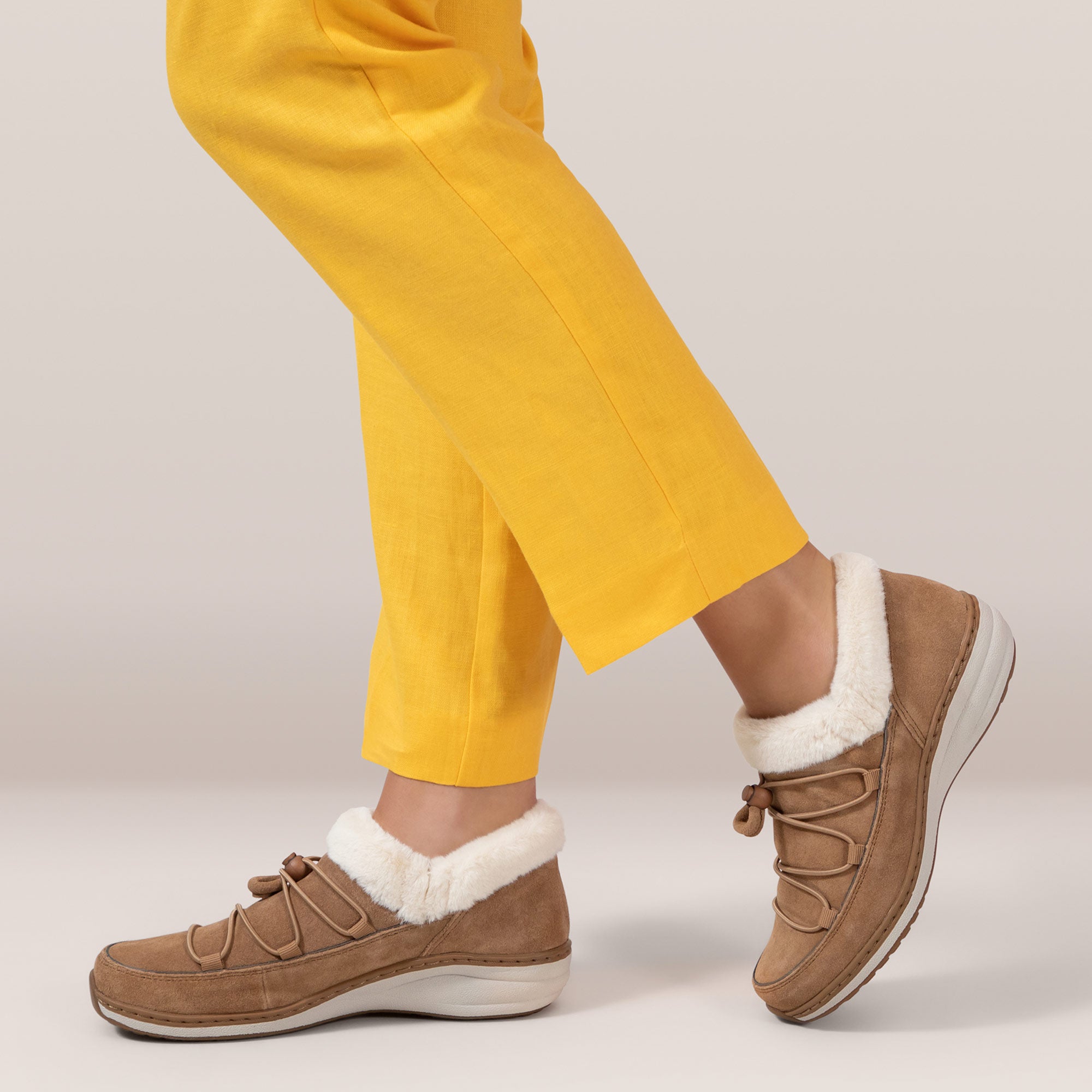 Chrissy Arch Support Slip-On - Cognac
