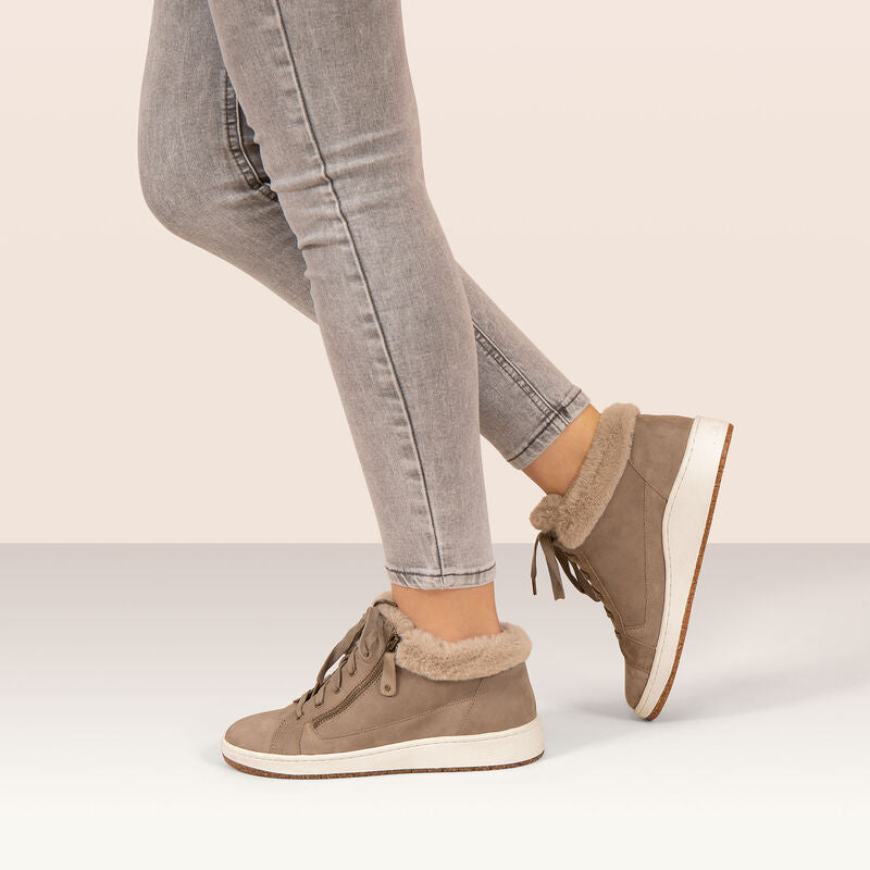 Dylan Arch Support Sneaker - Taupe