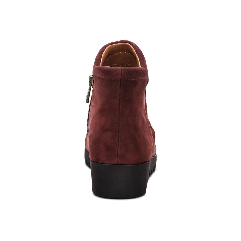 Zoey Slip-On Boot - Burgundy
