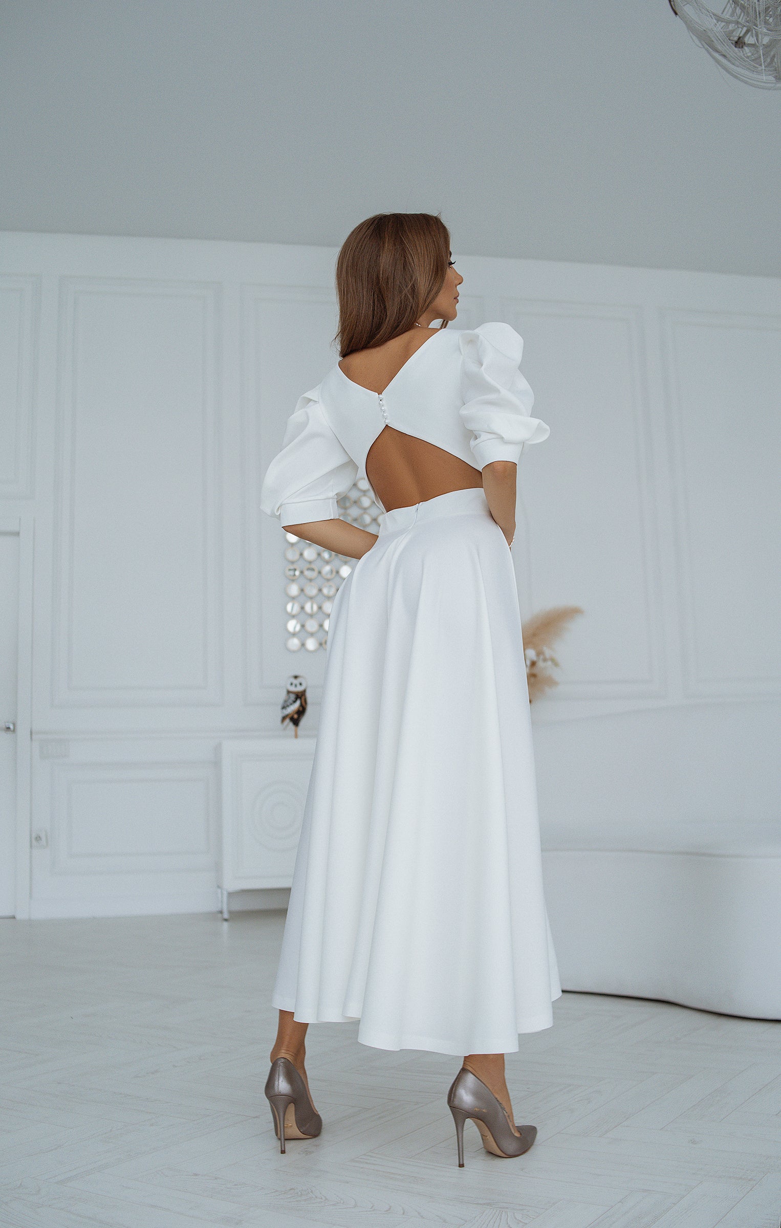 White Backless Puff-Sleeve Midi Dress