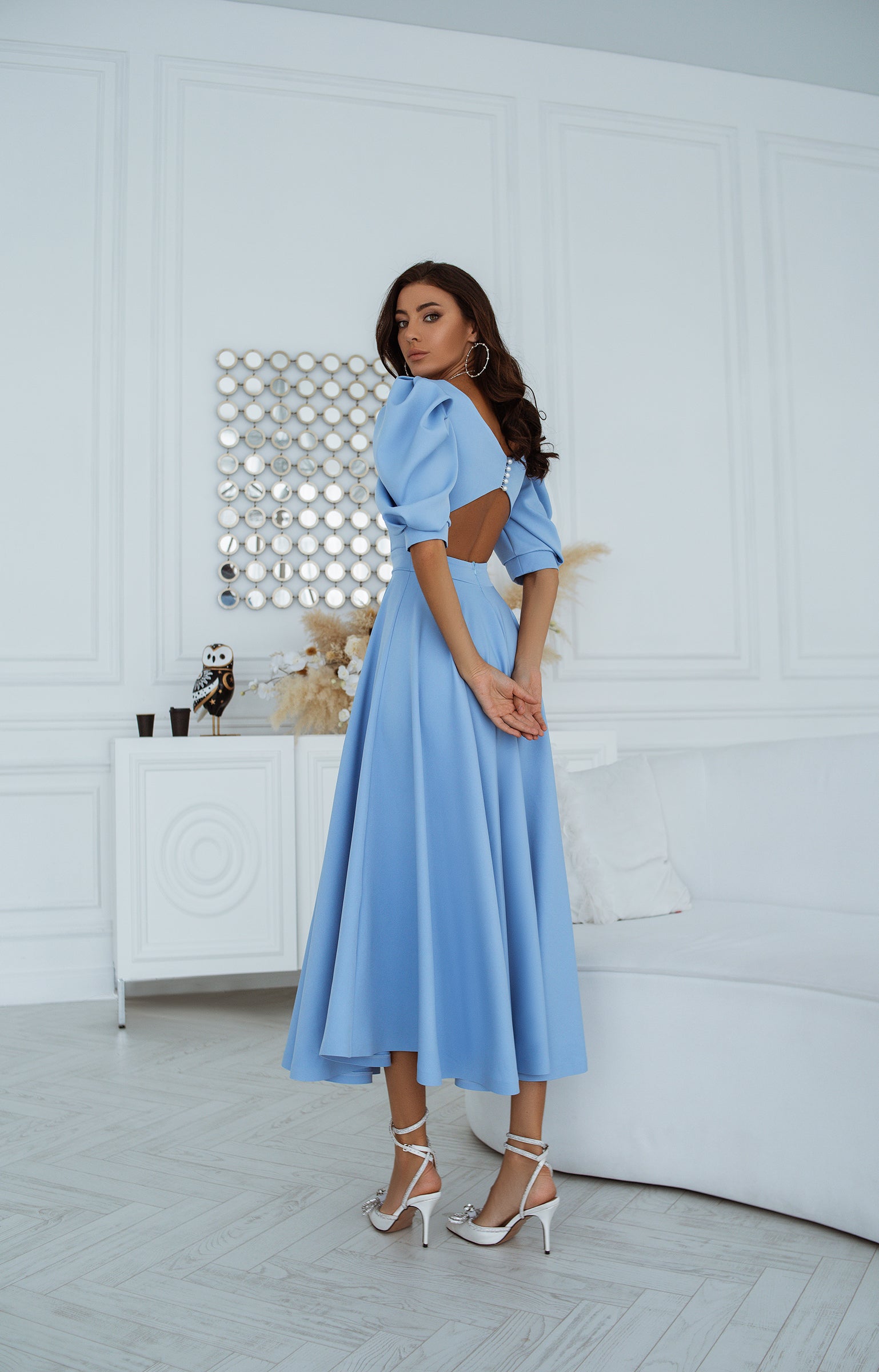 Sky-Blue Backless Puff-Sleeve Midi Dress