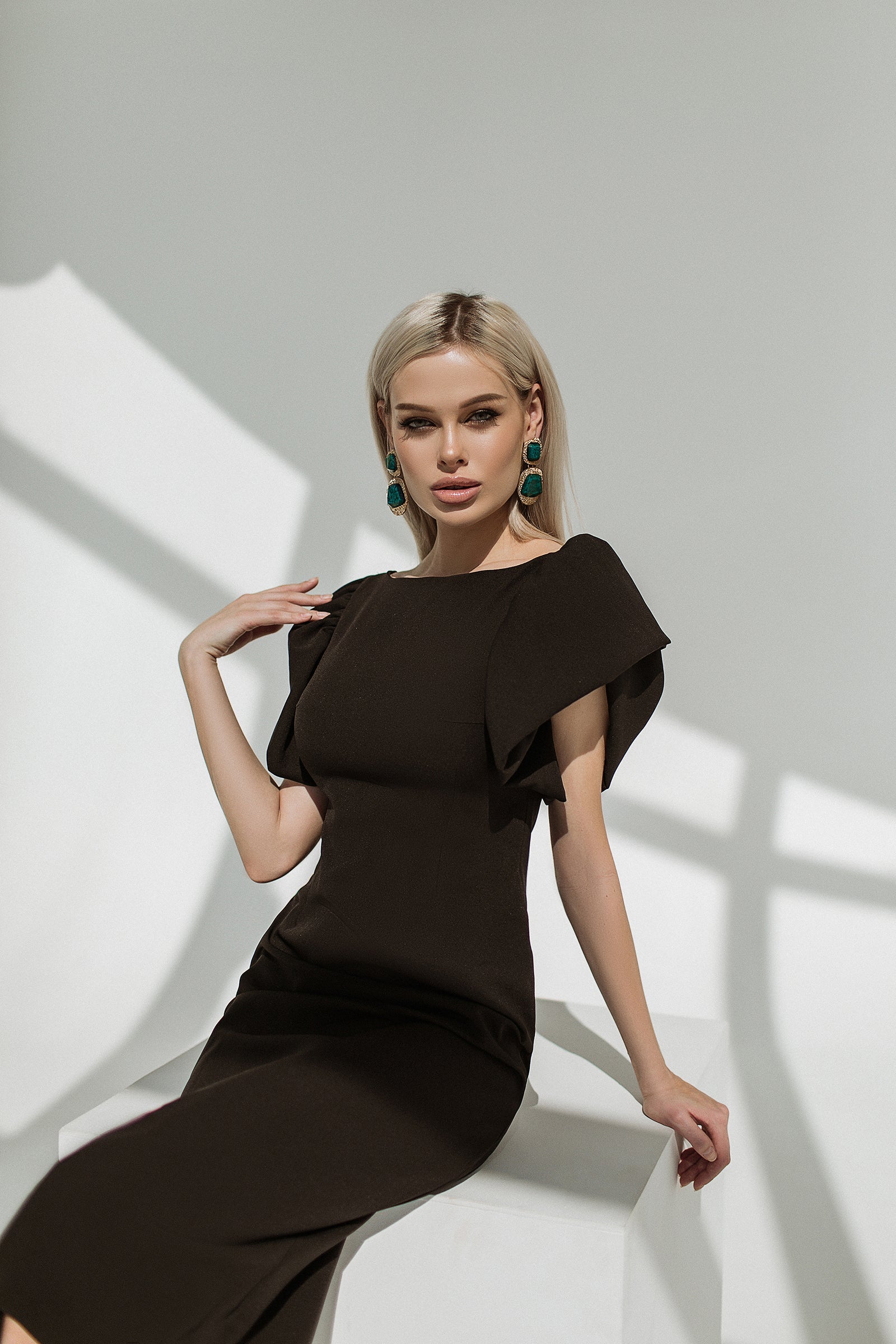 Alexa Puff Sleeve Midi Dress