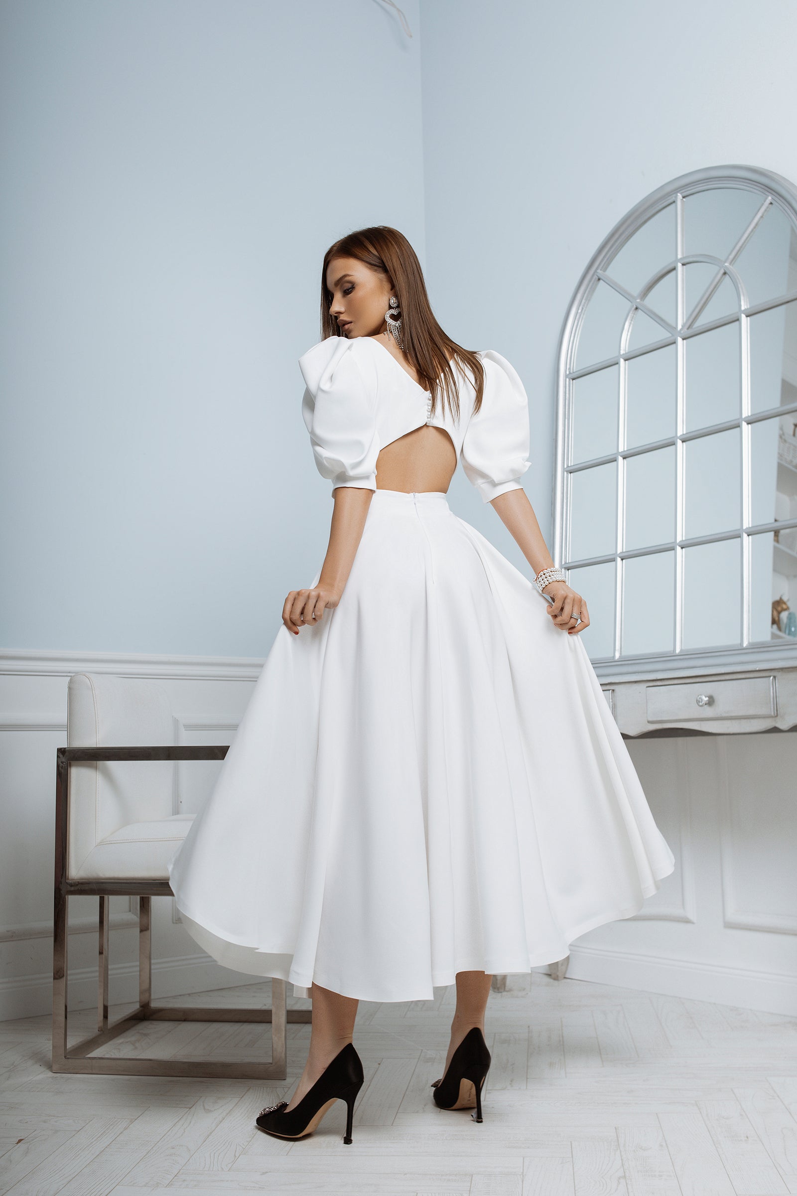White Backless Puff-Sleeve Midi Dress