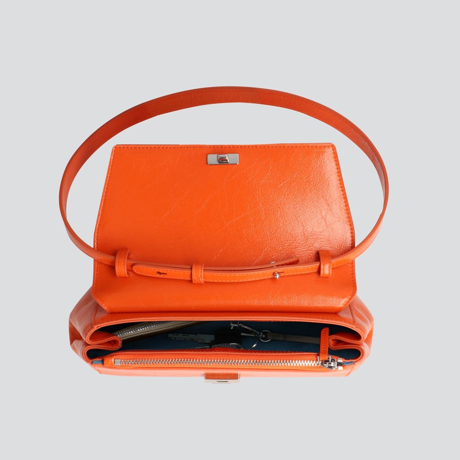 Ikon Clutch - naplack papaya
